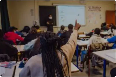 En cours, que fais-tu ?