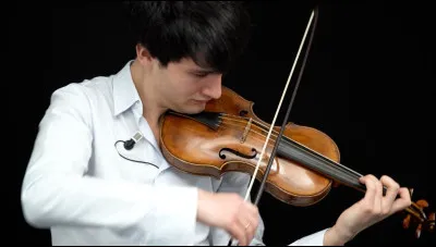 Sépare la figue du raisin !