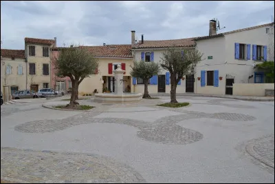Sans doute Maître Yoda et les autres chevaliers Jedi sont-ils passés dans ce village de l'Aude, situé près de Bram et de Montréal ...