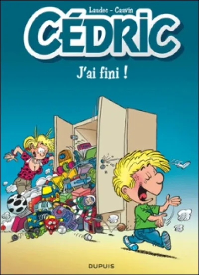 La mère de Cédric est blonde.