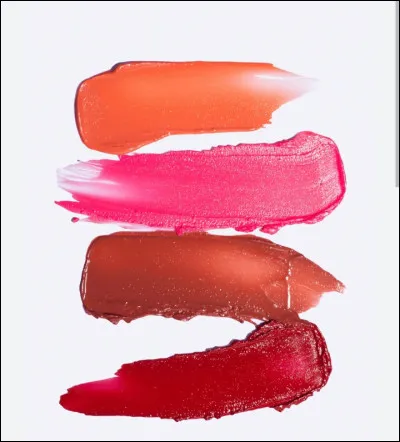 Tu vas à une soirée, tu mets ta plus belle tenue, mais il reste un détail... Tes lèvres ! Tu choisis :