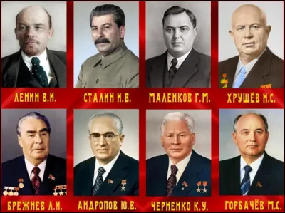 Parmi les trois personnalités ci-dessous, chassez l'intrus.