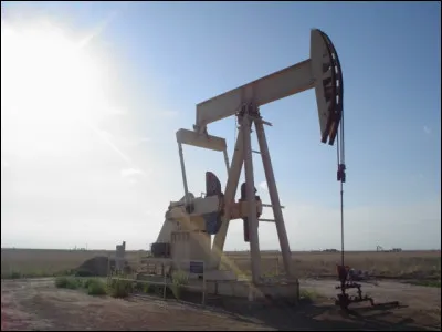 C'est l'empire d'essence !