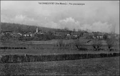 Petit village Haut-Marnais de 33 habitants, sur les bords du Mouzon, Vaudrecourt se situe en région ...
