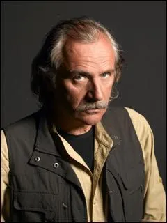 Comment s'appelle-t-il ?