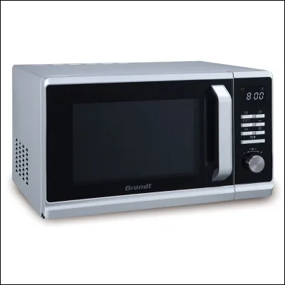 Quand a été inventé le micro-onde ?