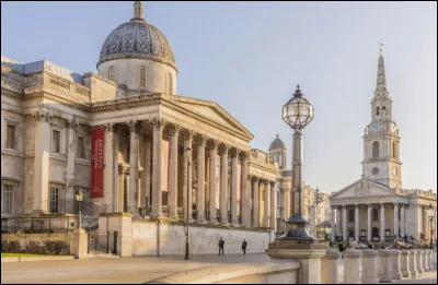 Attraction principale de Trafalgar Square, la National Gallery est un grand musée britannique. Elle accueille des uvres de Rembrandt, Vincent van Gogh, Botticelli, Cézanne... mais aussi des uvres nationales, comme celles de Turner. Parmi ces uvres, laquelle n'est pas de Turner ?
