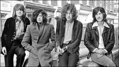 Le groupe de rock Led Zeppelin est originaire d'Irlande.