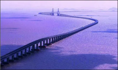 Avec 1 648 km, le Danyang-Kushan en Chine est le plus grand pont du monde.