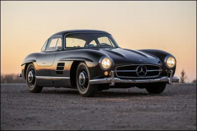 Quelle est la particularité de la Mercedez 300 SL ?