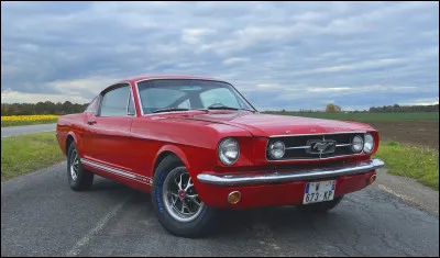 Quel est le nom de ce modèle de chez Ford ayant vu le jour en 1964 ?