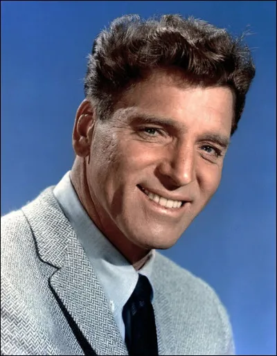 Qui est était célébrité dont les initiales sont B.L., acteur et producteur américain, célèbre pour ses rôles complexes ?