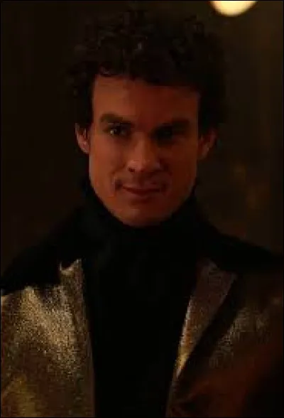 Qui est son vrai père ?