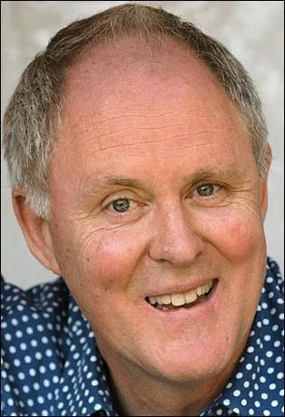 Dans Dexter, John Lithgow est Arthur Mitchell. Au cinma, il a cotoy un certain John Travolta dans un film de Brian De Palma. Lequel ?