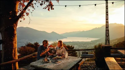 Dans la Suisse italienne, un Grotto est...