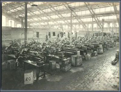 Les industries se reconvertissent...