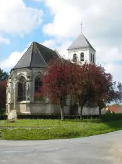 Voici l'église Saint-Vaast, à Rebreuviette. Village de l'arrondissement d'Arras, traversé par la Canche, il se situe dans l'ancienne région ...