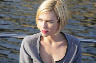 Quel est ce film de Nicole Garcia qui réunit Jean Dujardin et Marie-Josée Croze sorti en 2010 ?