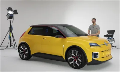 Quelle modification offre la nouvelle Renault 5 présentée en 2024 au Mondial de l'Auto ?