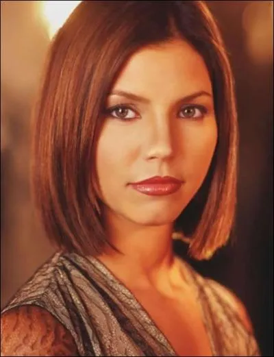 Charisma Carpenter �tait la belle Cordelia Chase. Elle a r�cemment tenu un petit r�le en tant que petite-amie de Jason Statham dans :