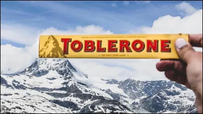 Quelle montagne, symbole emblématique, figurant même sur le logo Toblerone, se trouve à la frontière entre la Suisse et l'Italie ?