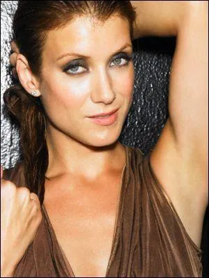 Kate Walsh a elle aussi eu un petit rle dans cette srie en incarnant Marley Novak. Dans quel film avec une Nicole Kidman ensorcelante apparat-elle sous les traits d'une serveuse sexy ?