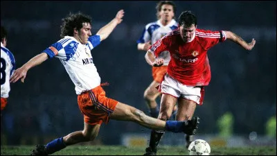 Quel club a été quart de finaliste de la Coupe des Coupes en 1991, battu par Manchester United ?