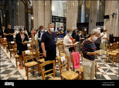L'église est aussi une basilique mineure, elle est visitée chaque année par :