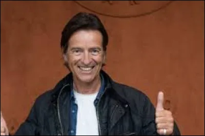 Quel est le nom de famille de cet animateur de télévision ?