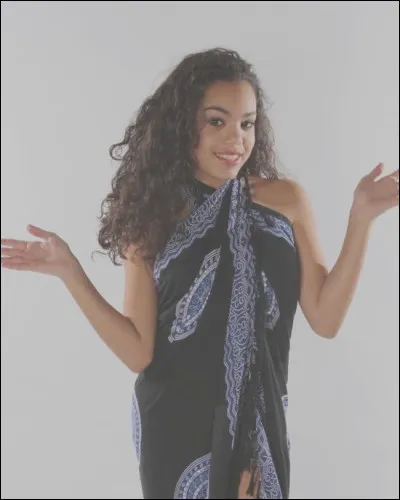 Un rien l'habille ! De quoi est-elle vêtue ?