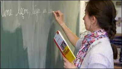 En cours, la prof de français te dit le plus souvent...