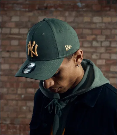 Quelle est ta taille ? (Si aucune n'est la même que la tienne, trouve la taille qui est la plus proche. Où si tu es un enfant, mets la taille la plus petite : 1m52)