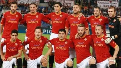 Combien y avait-il de Français dans l'équipe (2010-2011) ?