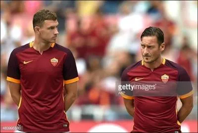 Quel est ce grand buteur, aux cotés de Francesco Totti, arrivé en 2015 ?