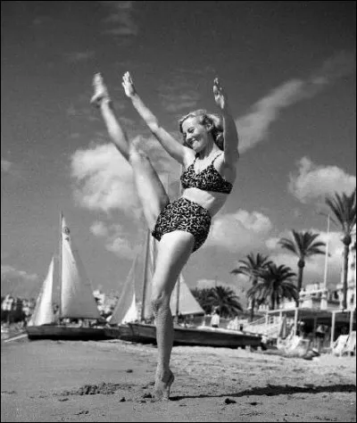 En quelle ann&eacute;e la premi&egrave;re &eacute;dition du festival de Cannes a-t-elle eu lieu ?