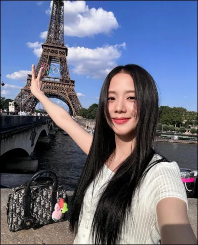 Quelle est la couleur préférée de Jisoo ?