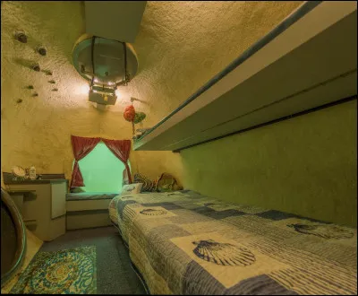 Quelle est la particularité du "Jules Undersea Lodge" (Key Largo, États-Unis) ?