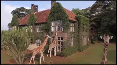 Quelle est la particularité de lhôtel "Giraffe Manor" (Nairobi, Kenya) ?