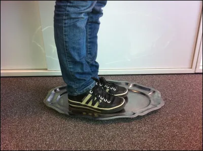 Que faites-vous lorsque vous " mettez les pieds dans le plat" ?