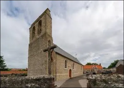 Voici l'église Sainte-Apolline-et-Saint-Wulmer, à Isques. Commune de l'aire d'attraction Boulonnaise, dans le parc naturel régional des Caps et Marais d'Opale, il se situe dans l'ancienne région ...