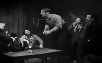 Épisode ''Jour d'Élection'', Dr Jérôme Marignon opposé à Pit Caribou s'affrontent pour les élections. 
Combien d'électeurs habilités à le faire peuvent voter lors de ce grand jour à Sainte-Adèle ?