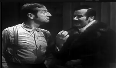 Dans l'épisode ''Dubouquet Visite l'Avare'', que vient faire Joseph-Néron Dubouquet dans les Pays d'en haut ?