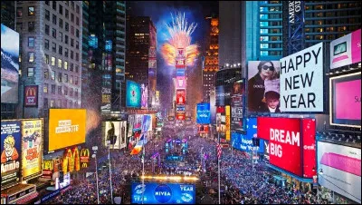 Le décompte est une tradition majeure à la veille du Nouvel An. En quelle année a-t-on fêté le premier compte à rebours de Times Square à New York ?