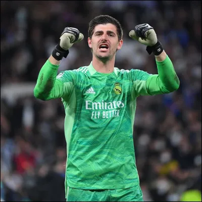 De quelle nationalité est Thibaut Courtois ?