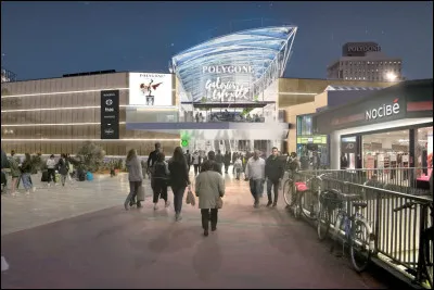 Dans quelle ville française trouve-t-le centre commercial et quartier du Polygone ?