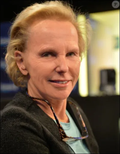 Qui est cette célébrité dont les initiales sont C.O., journaliste belge, la reine de l'information ?