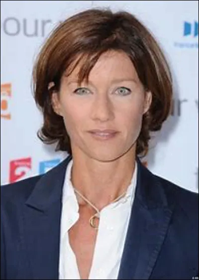 Qui est cette célébrité dont les initiales sont C.G., journaliste et animatrice française ?