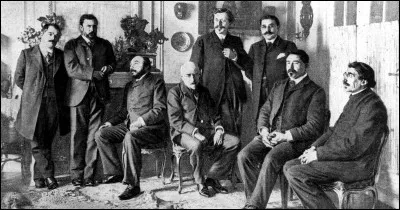 Comment se nomme le prix littéraire dont le premier prix fut décerné en décembre ?