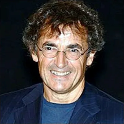 Quel film dAlbert Dupontel est centré sur deux personnages appelés Maillard et Péricourt ?