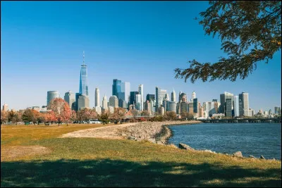 Quelle est la capitale de l'État du New Jersey, situé sur la façade Atlantique des États-Unis d'Amérique ?